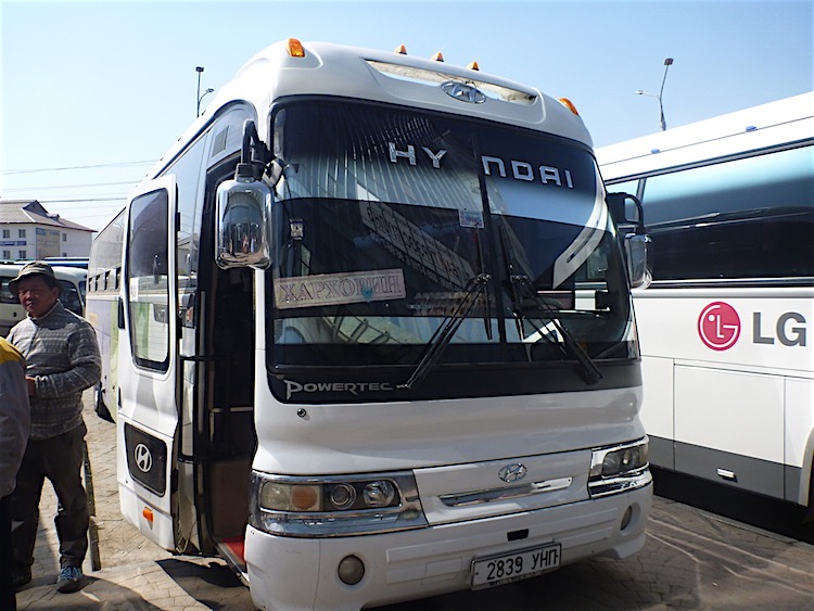 O ônibus para Karakoram