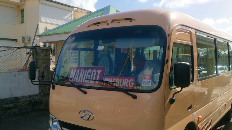 Bus in Saint Martin