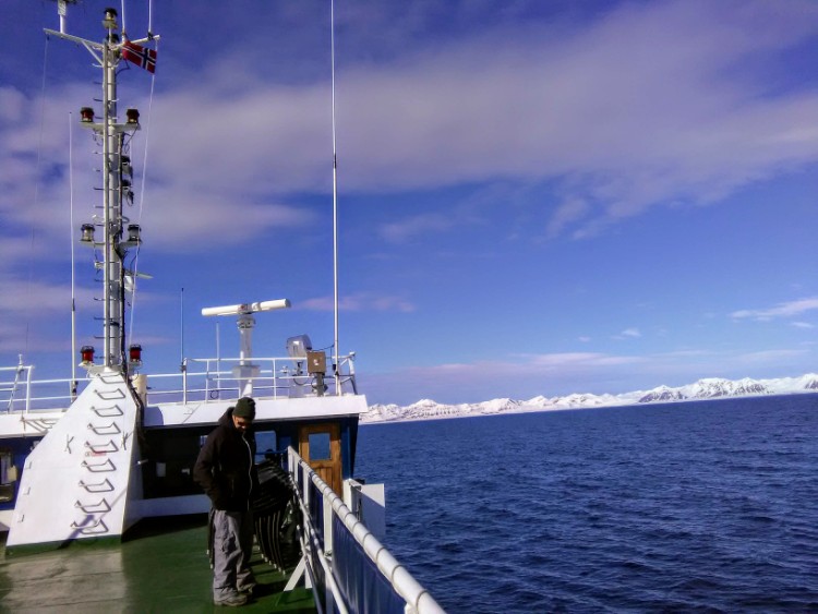 Svalbard Norway Fjord Scenery Boat Ride Henningsen