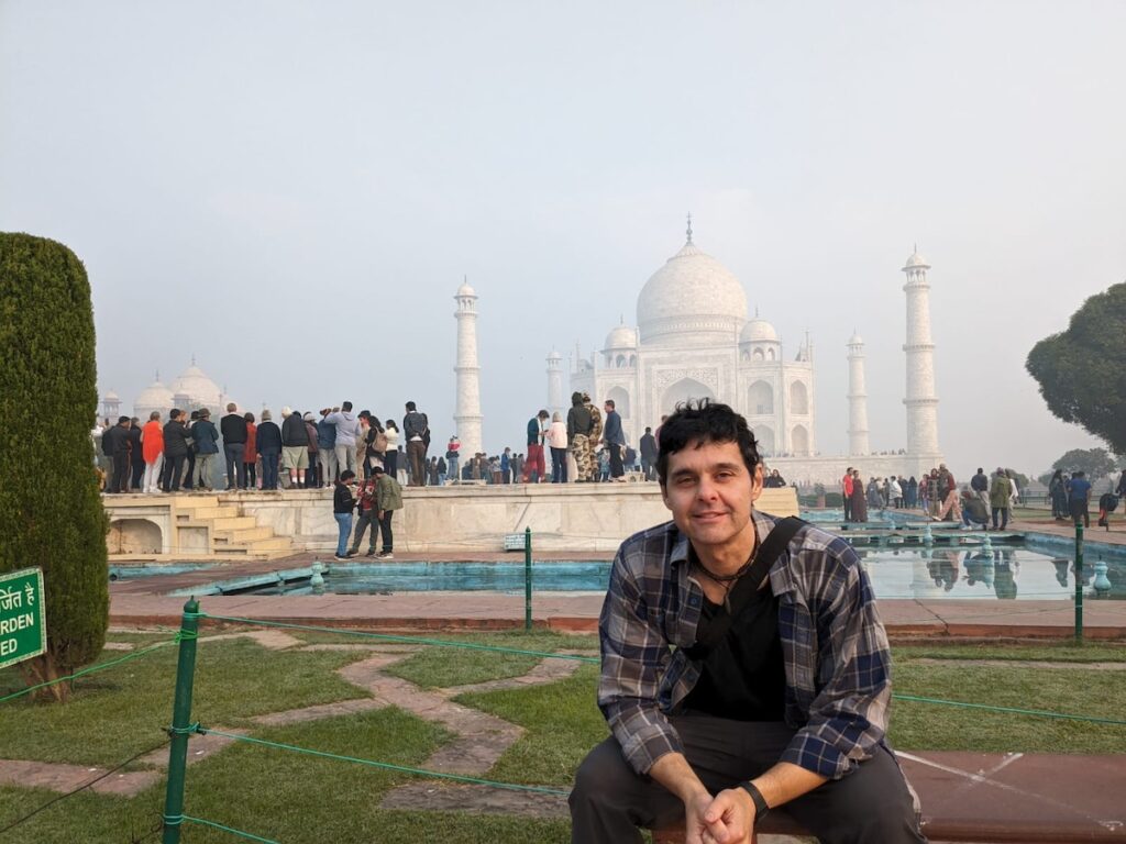 Taj Mahal cute guy
