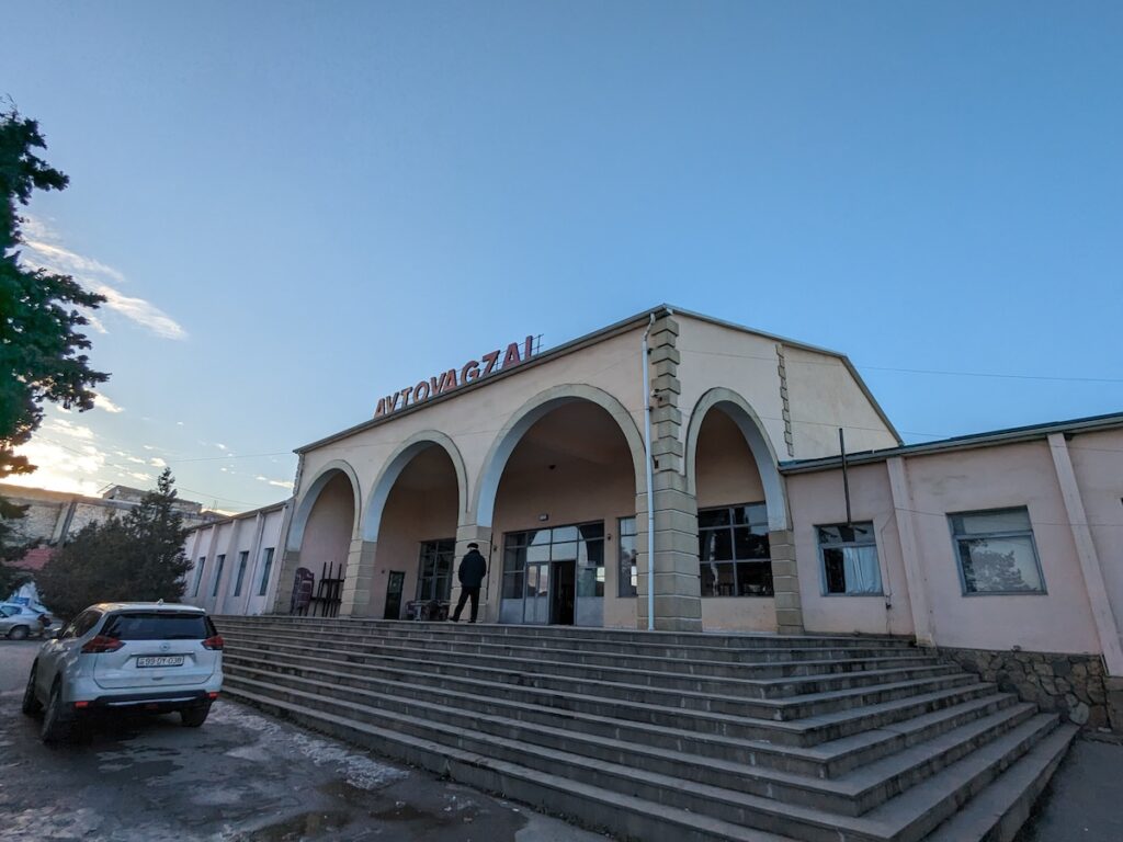 Qusar bus station